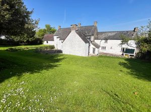 Photo 17- click for photo gallery